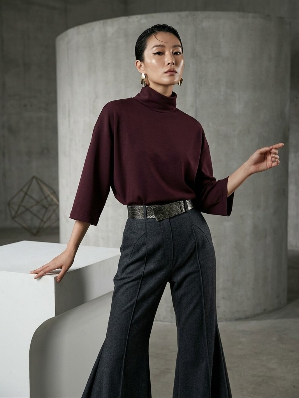 44. Uniqlo Deep Burbundy Mock Neck Top Sz M